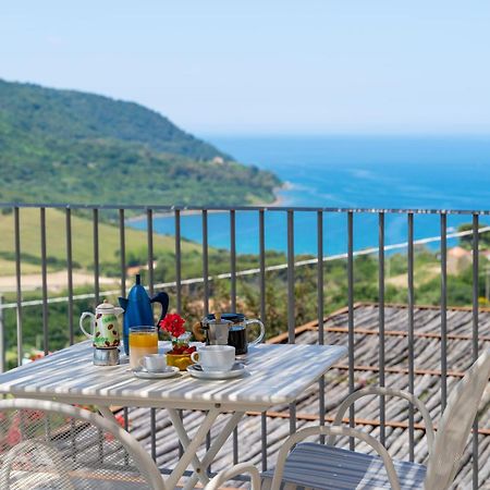 B&B Baia Di Trentova อากรอโปลี ภายนอก รูปภาพ