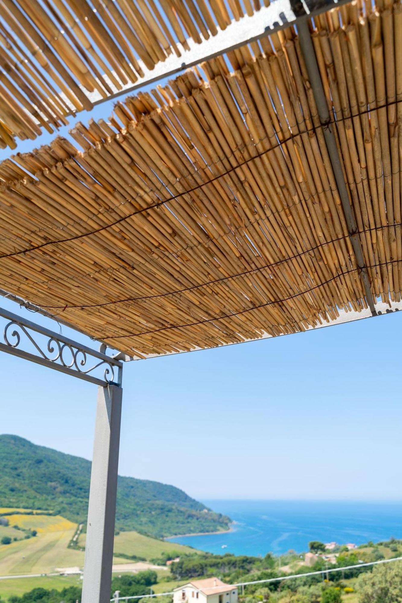 B&B Baia Di Trentova อากรอโปลี ภายนอก รูปภาพ